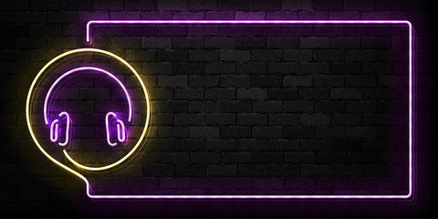 Vector realistic isolated neon sign of Podcast frame logo for template decoration on the wall background. Concept of on air and radio. - obrazy, fototapety, plakaty