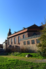 Fototapeta na wymiar Katholische Pfarrkirche St. Margareta Mainaschaff im Landkreis Aschaffenburg