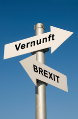 Brexit - Symbolfoto mit Pfeilen