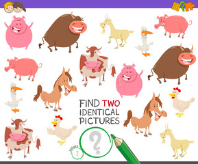Obraz premium find two identical farm animals game for children