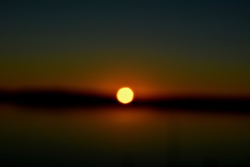 EL CALAFATE (Montañas, nieve, hielo, aves, paisajes, amanecer y anochecer Lago Argentino)