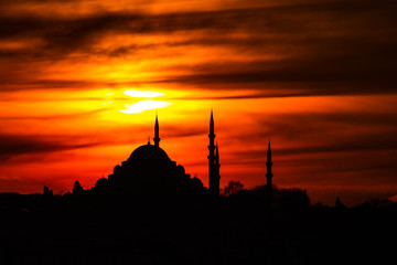 suleymaniye mosque at sunset