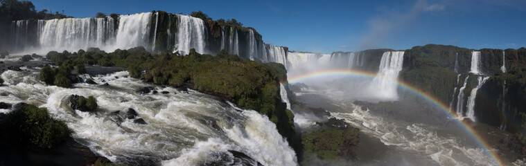 View of the Waterfall of Iguaçu fall in long