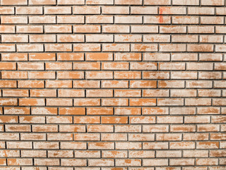 mur en briques rectangulaires orangées