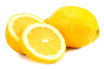 Obraz na płótnie Canvas lemon with slices isolated on white background. healthy food
