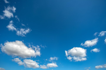 Obraz premium blue sky with white clouds