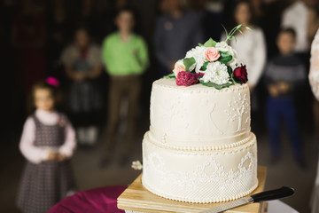 Luxury decorated wedding cake on the table