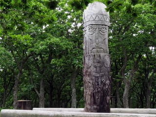 Ritual pillar dedicated to the warrior God