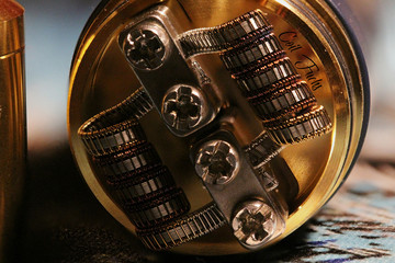 Staple Staggered Fused Clapton