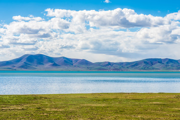 Scenery of the Cuonahu Lake, Scenery along the Qinghai-Tibet Railway, Tibet, China