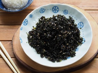 한국의 음식 감 가루, 김자반