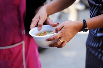 Share food from hand to hand with donations.