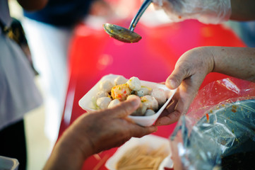 Donations to share food for people with starvation without money