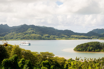 Huahine, Tahiti (French Polynesia) 
