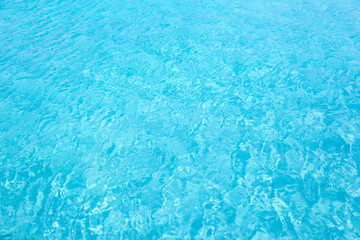 宮古島の海の水面