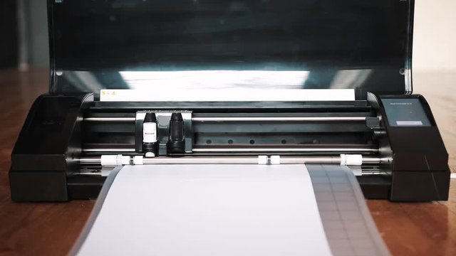 plotter cuts film or paper