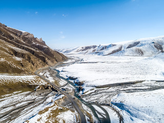 Snow Mountain Background of Duku Highway in Xinjiang，