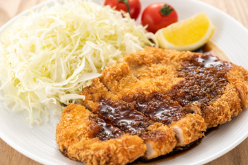 トンカツ