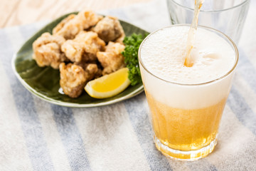 ノンアルコールビールと唐揚げ