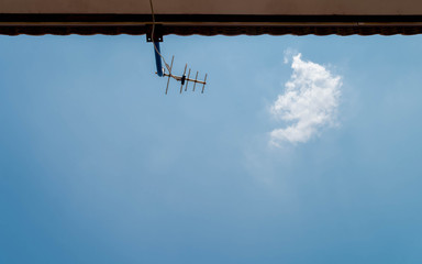  Television antenna