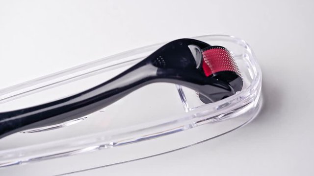 Dermaroller for medical micro needling therapy. Device for home mesotherapy