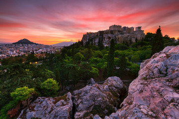 Fototapeta na wymiar Acropolis and panoramic view of the city of Athens, Greece. 