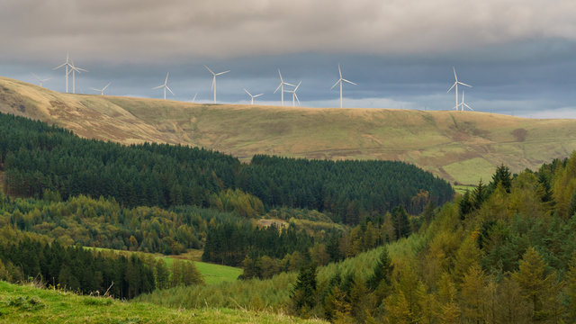 Evening view over the Pontsticill Reservoir and the Valve tower near Merthyr Tydfil, Mid Glamorgan, Wales, UK
