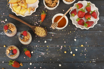 Series about granola, berry and greek yogurt suitable for a healthy breakfast, snack or dessert.