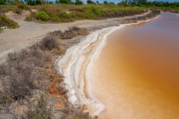Salin-de-Giraud
