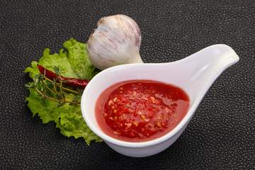 Spicy tomato and garlic sauce