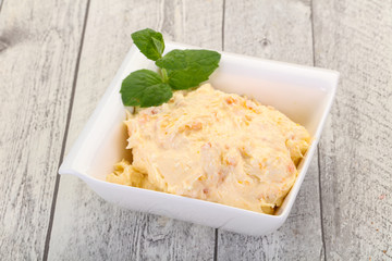 Curd with dry apricot