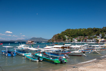 Fototapeta na wymiar Philippines, Puerto Galera seashore