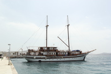 Fototapeta na wymiar Old Ship