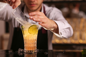 Mule alcohol cocktail drink with lime slice and mint leaves