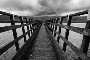 14 Alwen reservoir crossing