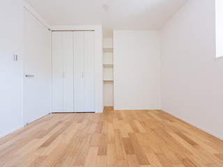 新築一戸建ての洋間