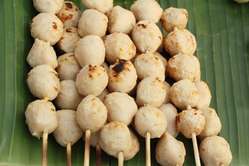 grilled meatballs is delicious at street food