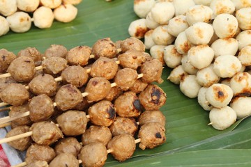 grilled meatballs is delicious at street food