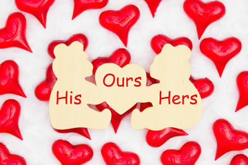 His Ours Hers message on wood bear sign with red hearts on white fabric