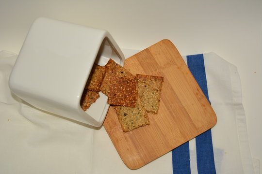 Cracker