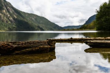 Fototapeta na wymiar Lake View in Vancouver Island