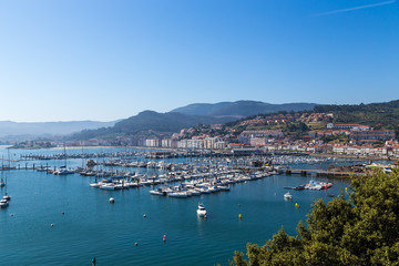 Fototapeta na wymiar Baiona, Spain. View of the port and city