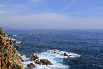 Fototapeta na wymiar Blue sea and islands on a sunny day
