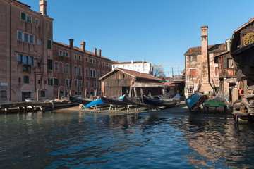 VENISE_Gondoles_San Trovaso