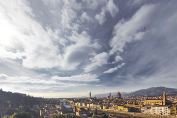 panoramica de Florencia y detalles de sus edificios