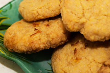 Crunchy homemade lemon and polenta biscuits