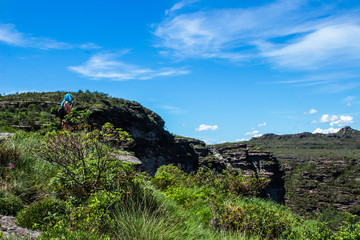 Fototapeta premium Trail to the Fumaça waterfall