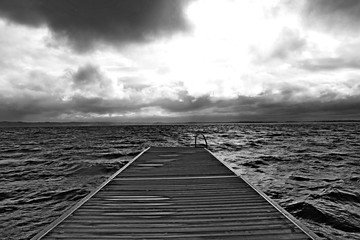 Fototapeta premium pier on the lake