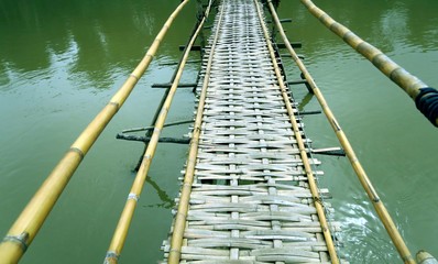 Fototapeta premium Passerele de bambous