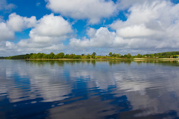 Seenlandschaft in Irland